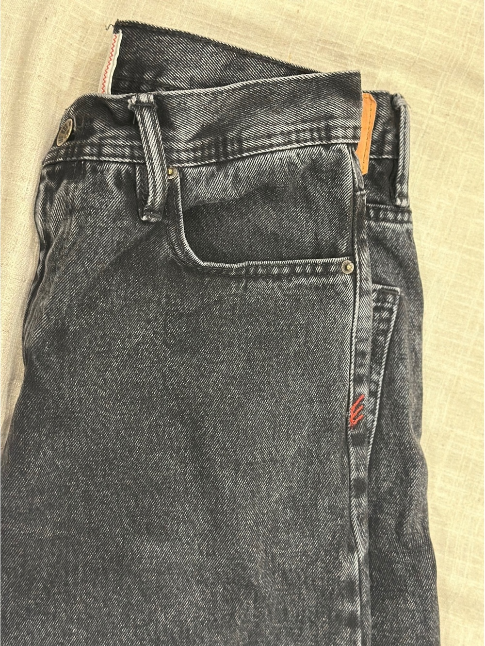Urban Outfitters BDG Black Acid-Wash Mens 32x25 Curved Fit Cropped Ankle Jeans - Picture 9 of 9